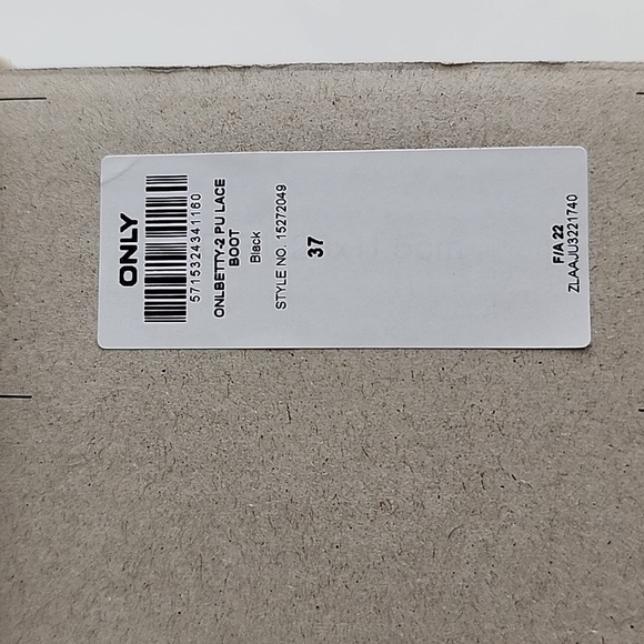 ONLY Betty Women's Black Lace-Up Faux Leather Ankle Boots  Chunky Soles Size 37 - Picture 13 of 15